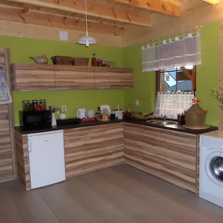 Dom Drewniany Na Kaszubach, Rzeka, Las, Pola, Niedaleko Jeziora Апартаменты